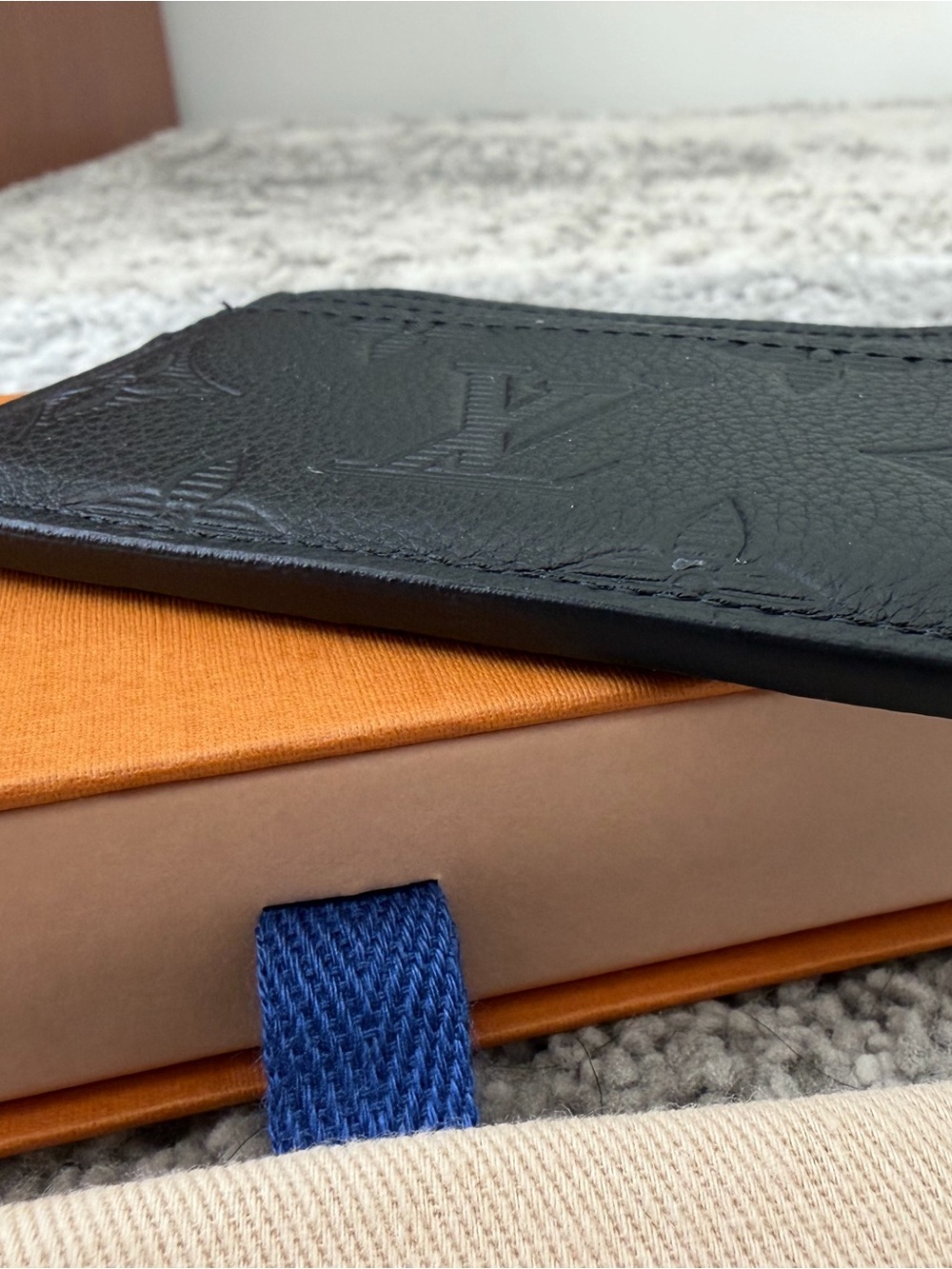 Louis Vuitton Black Embossed Monogram Card Holder - Picture 4 of 6